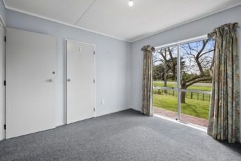Photo of property in 1087 Halcombe Road, Halcombe, Feilding, 4779