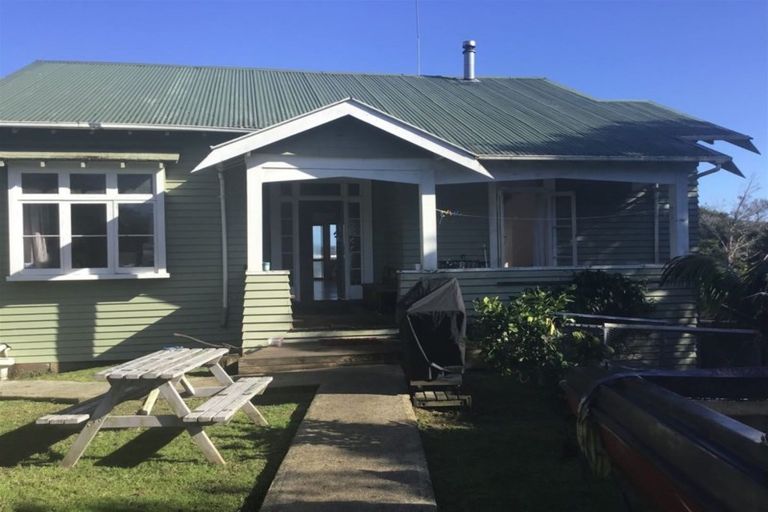 Photo of property in 5464 Russell Whakapara Road, Russell, 0272