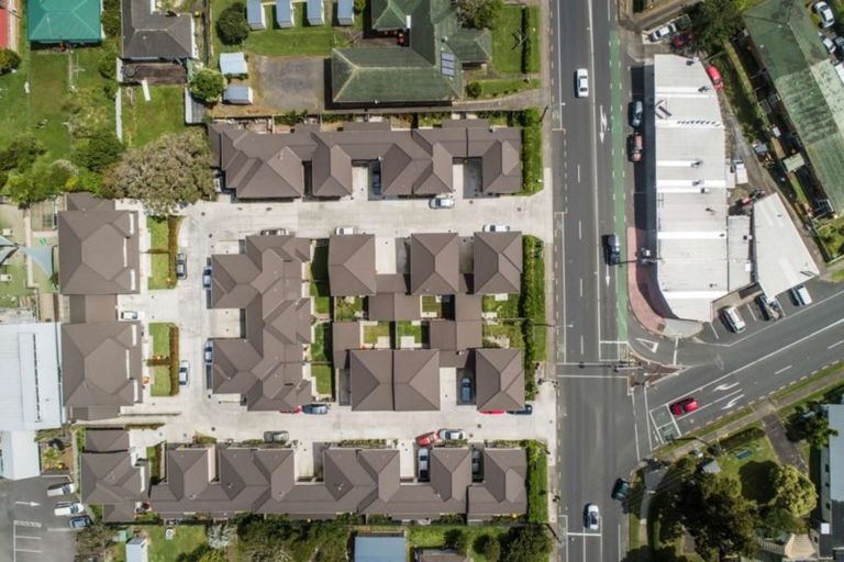 Photo of property in 17 Akeake Lane, Manurewa, Auckland, 2102