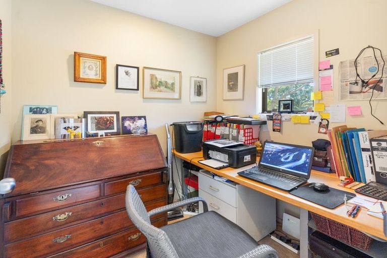 Photo of property in 250 Castlewold Drive, Bethlehem, Tauranga, 3110