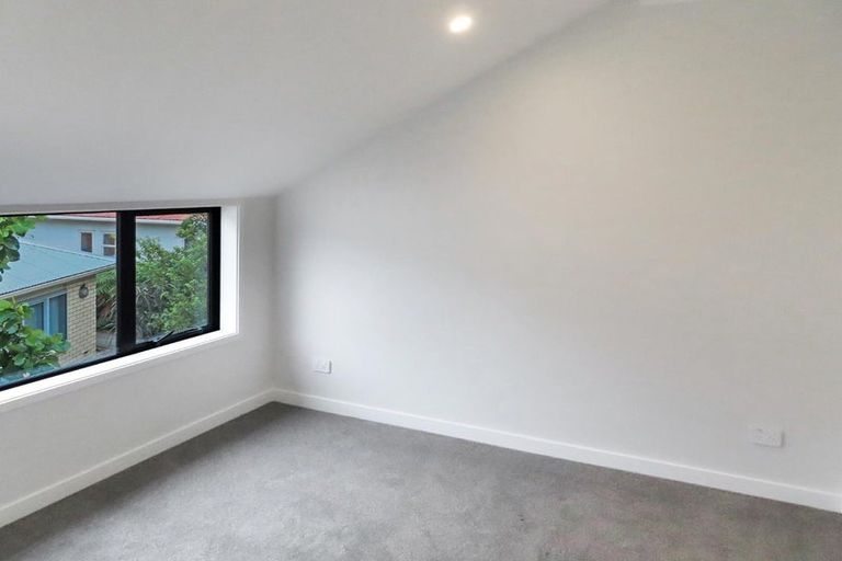 Photo of property in 90c Cambridge Terrace, Waterloo, Lower Hutt, 5011
