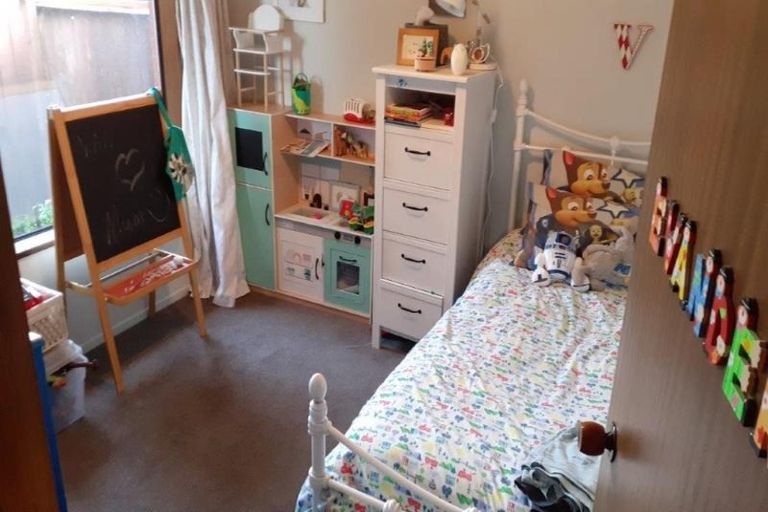 Photo of property in 2/38 Greenock Street, Redwood, Christchurch, 8051