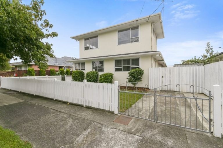 Photo of property in 4a Guiness Street, Avalon, Lower Hutt, 5011
