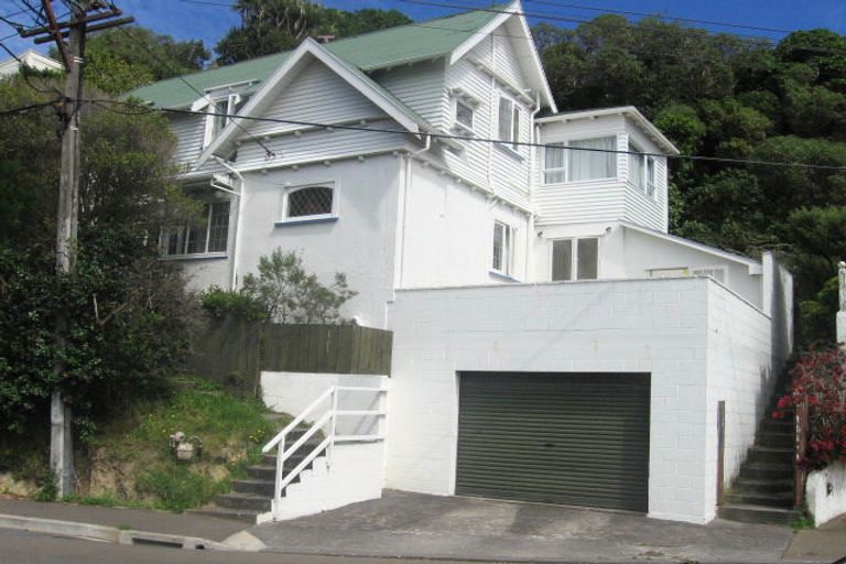 Photo of property in 44 Raroa Road, Kelburn, Wellington, 6012