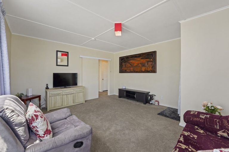 Photo of property in 11 Cole Street, Naenae, Lower Hutt, 5011