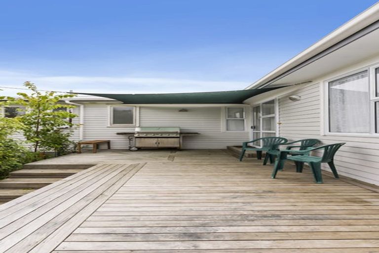 Photo of property in 26 Roseanne Road, Manurewa, Auckland, 2102