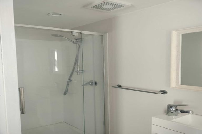 Photo of property in 323 Mazengarb Road, Paraparaumu, 5032