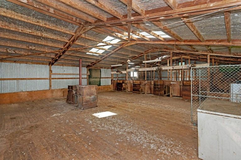 Photo of property in 1131 Whakarau Road, Otoko, Te Karaka, 4092