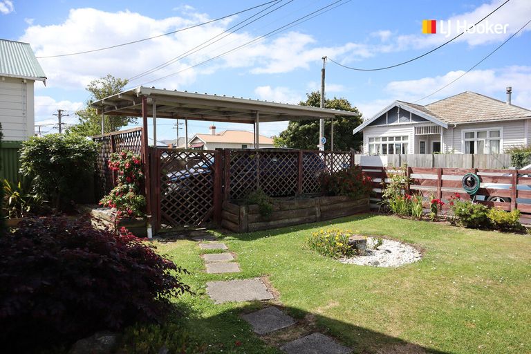 Photo of property in 48 Melbourne Street, South Dunedin, Dunedin, 9012