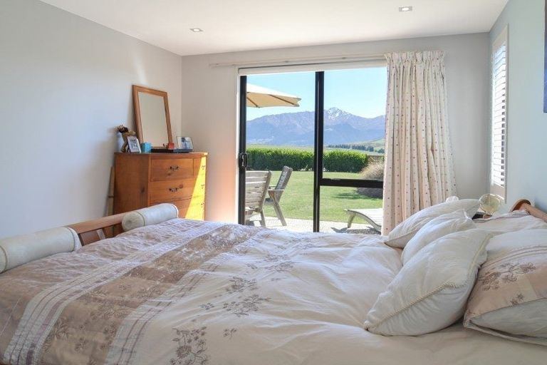 Photo of property in 56 Jacks Point Rise, Jacks Point, Queenstown, 9371