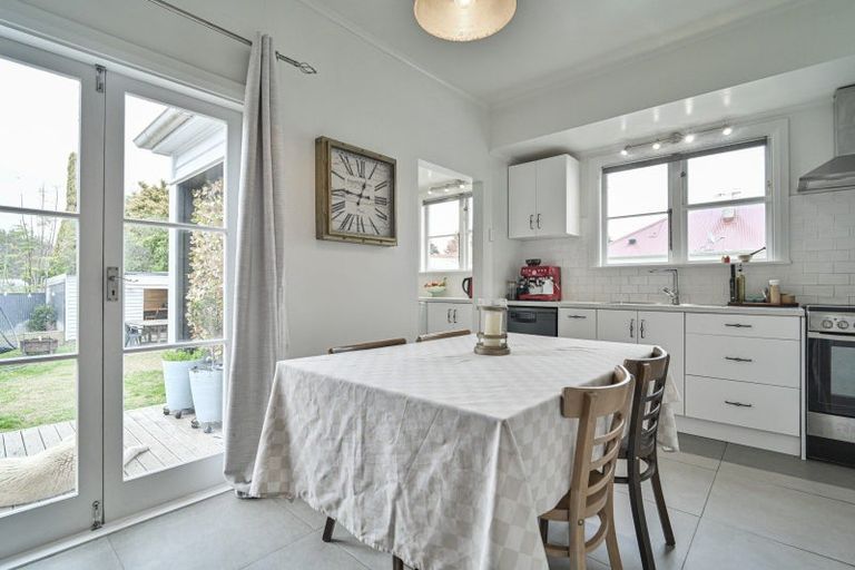 Photo of property in 803 Rangiora Street, Mahora, Hastings, 4120