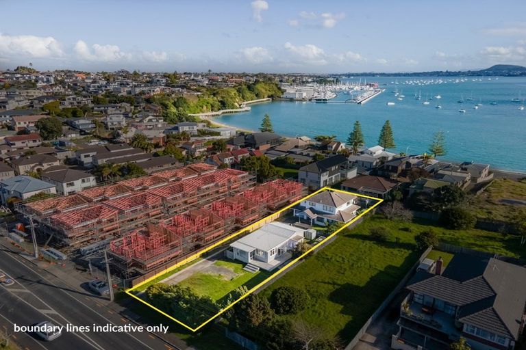 Photo of property in 2/145 Bucklands Beach Road, Bucklands Beach, Auckland, 2012