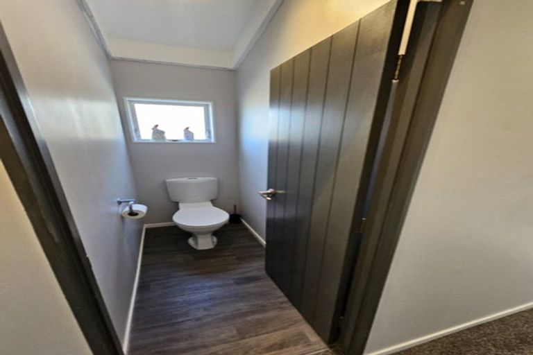 Photo of property in 2/18 Trimble Place, Bell Block, New Plymouth, 4312