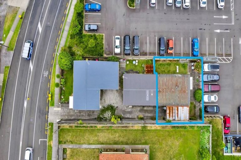 Photo of property in 3/24 Hori Street, Vogeltown, New Plymouth, 4310