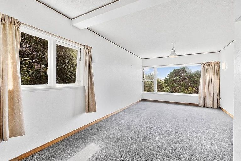 Photo of property in 61c Mortimer Terrace, Brooklyn, Wellington, 6021