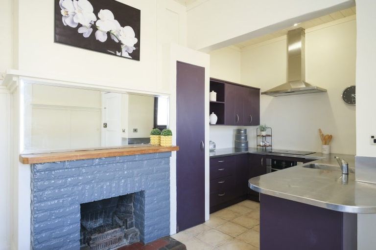 Photo of property in 25 Swinburn Street, Dannevirke, 4930
