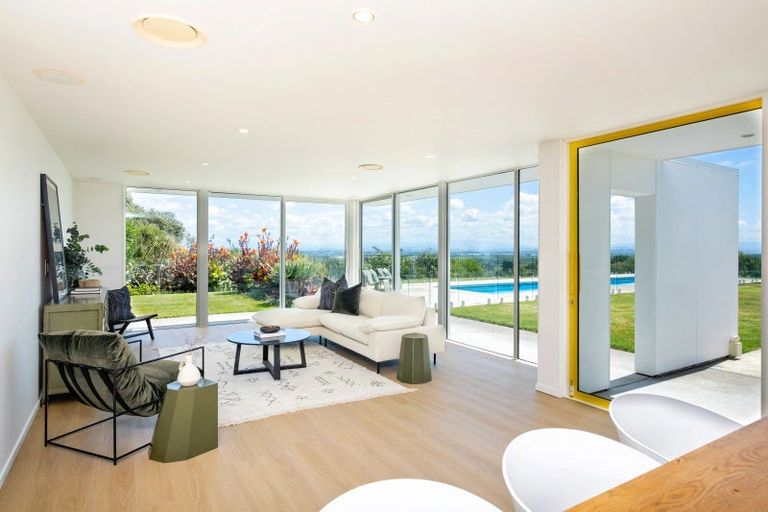 Photo of property in 55 Tuki Tuki Hills Road, Haumoana, 4180