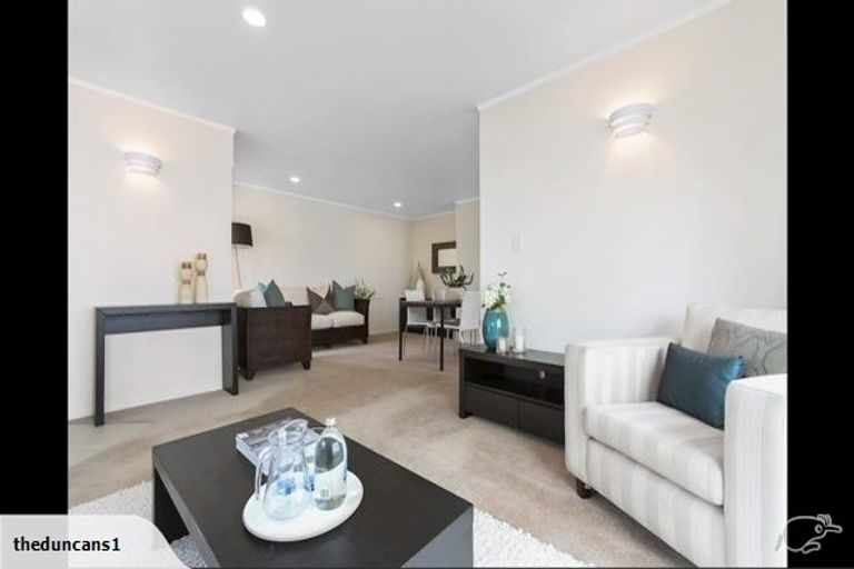 Photo of property in 4/26 Inverness Road, Browns Bay, Auckland, 0630