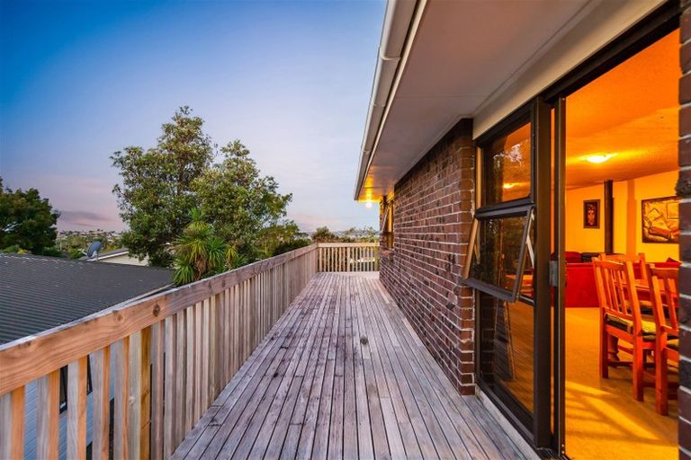 Photo of property in 212 Royal Road, Massey, Auckland, 0614