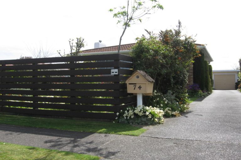 Photo of property in 74 Fitzherbert Avenue, Tawhero, Whanganui, 4501