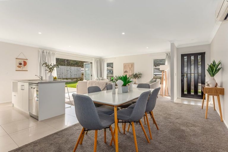 Photo of property in 23 Moonsail Drive, Whitby, Porirua, 5024