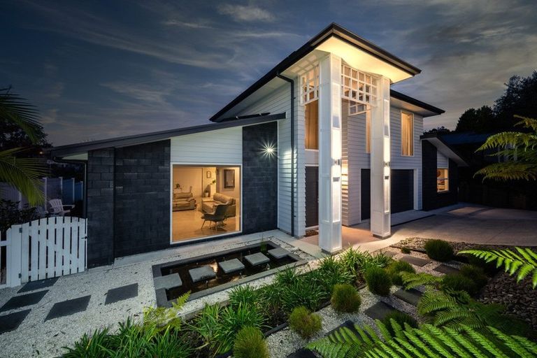 Photo of property in 1 Avon Rise, Welcome Bay, Tauranga, 3112