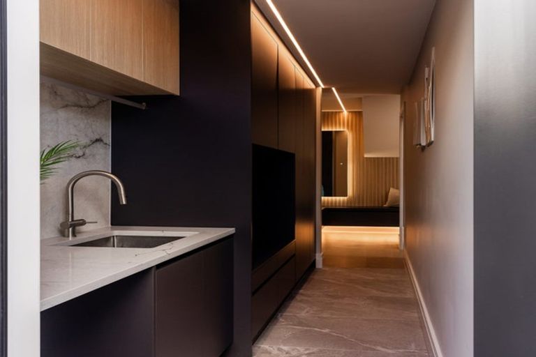 Photo of property in 112 Arran Point Parade, Orewa, 0931