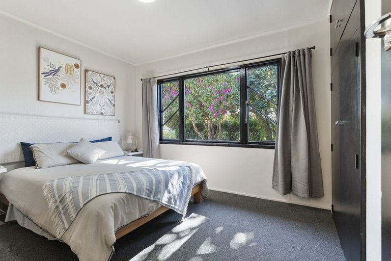Photo of property in 53 Victoria Street, Carterton, 5713