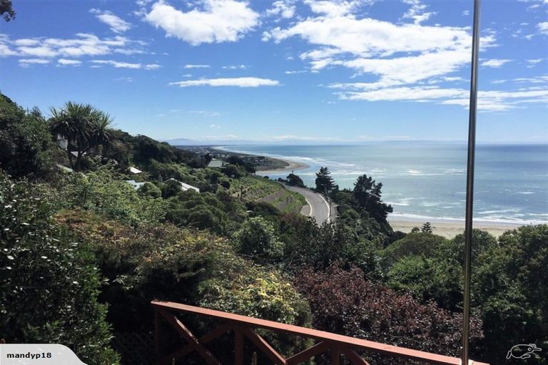 Photo of property in 18 Aranoni Track, Clifton, Christchurch, 8081