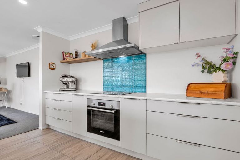 Photo of property in 23 Kotiate Street, Papamoa Beach, Papamoa, 3118