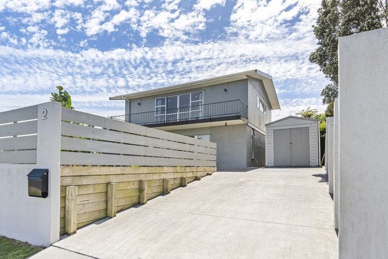 Photo of property in 2 Aratapu Street, Waitara, 4320