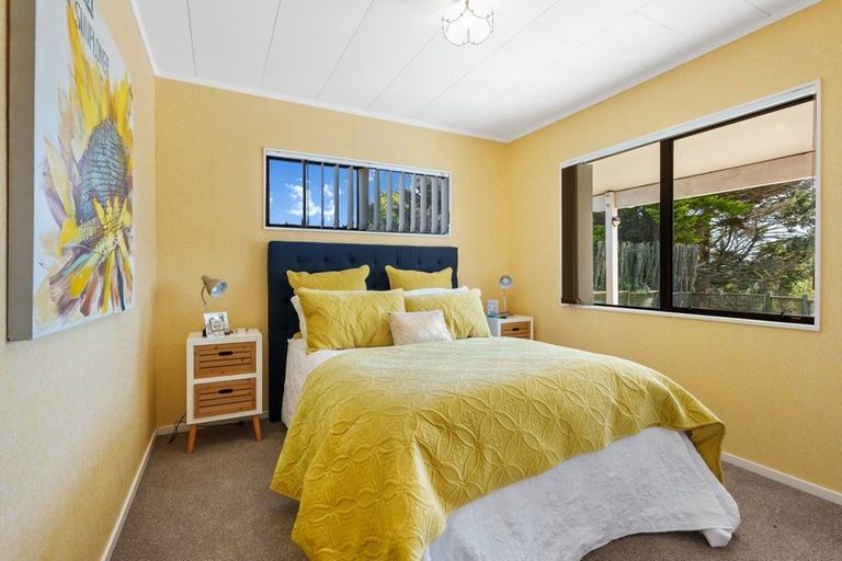 Photo of property in 7 Hyland Place, Waiuku, 2681