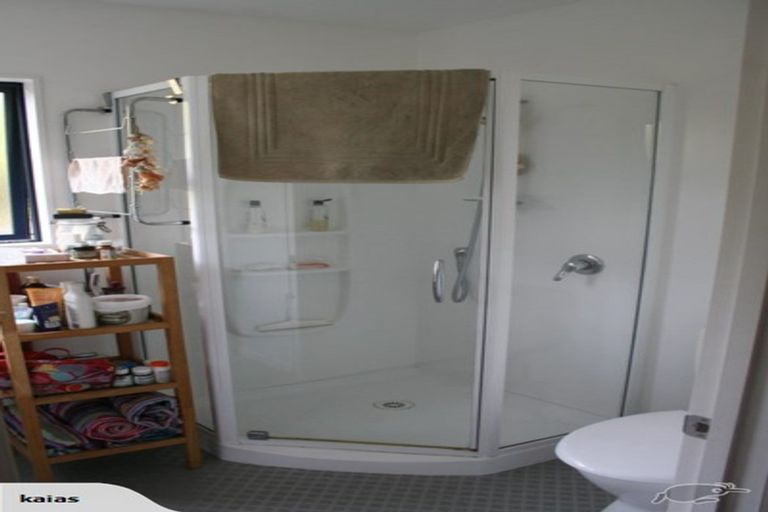 Photo of property in 9 Dudley Crescent, Cable Bay, 0420