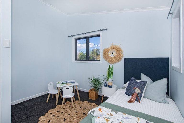 Photo of property in 42 Onerahi Road, Onerahi, Whangarei, 0110