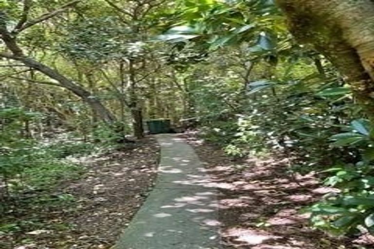 Photo of property in 325 Grays Road, Pauatahanui, Porirua, 5381