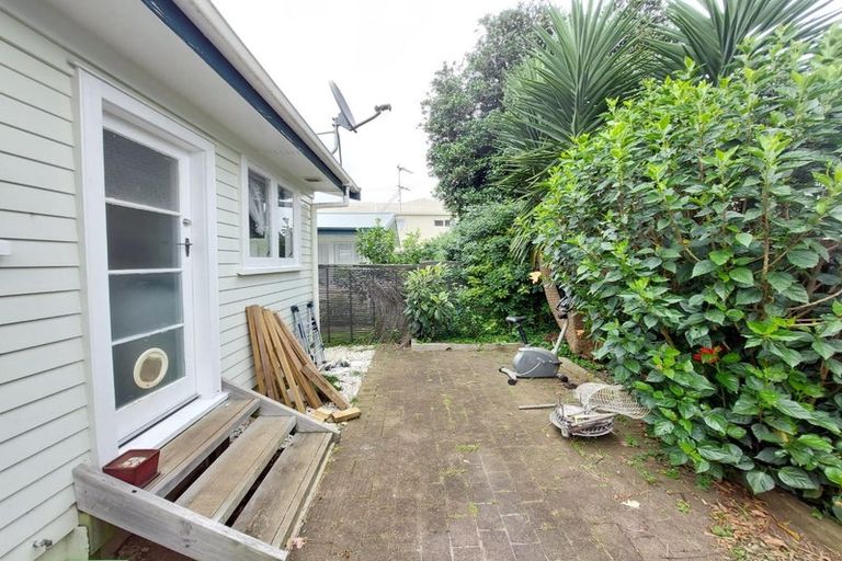 Photo of property in 8/38 Tawa Road, Onehunga, Auckland, 1061