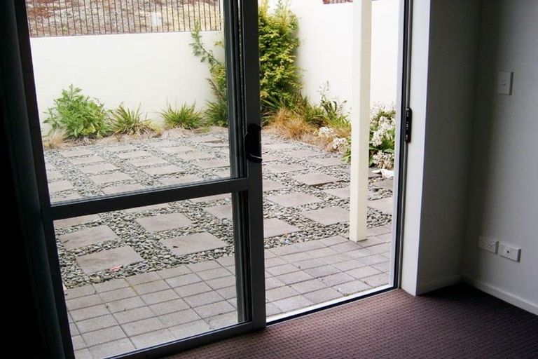 Photo of property in 7e/60 Masons Road, Oteha, Auckland, 0632