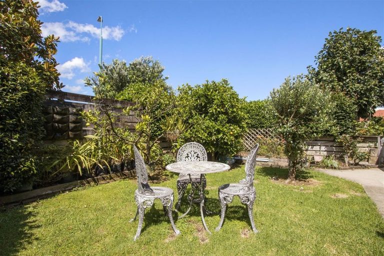Photo of property in 24 Gleneagles Drive, Aongatete, Katikati, 3178