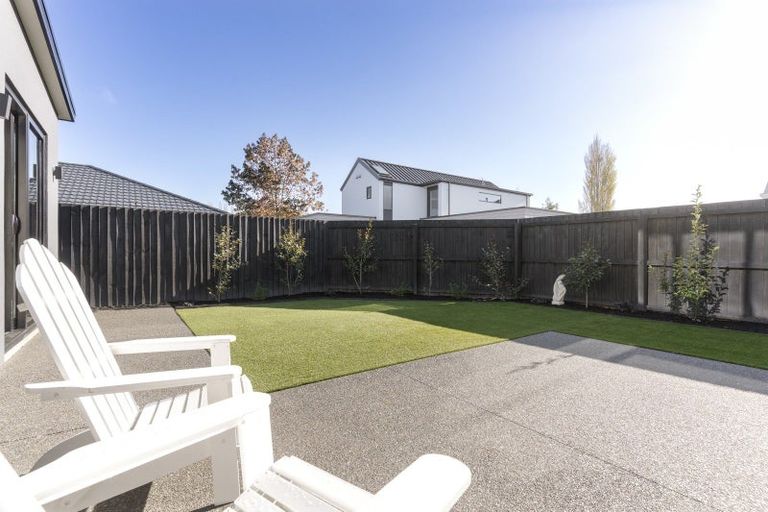 Photo of property in 9 Styxspring Lane, Harewood, Christchurch, 8051