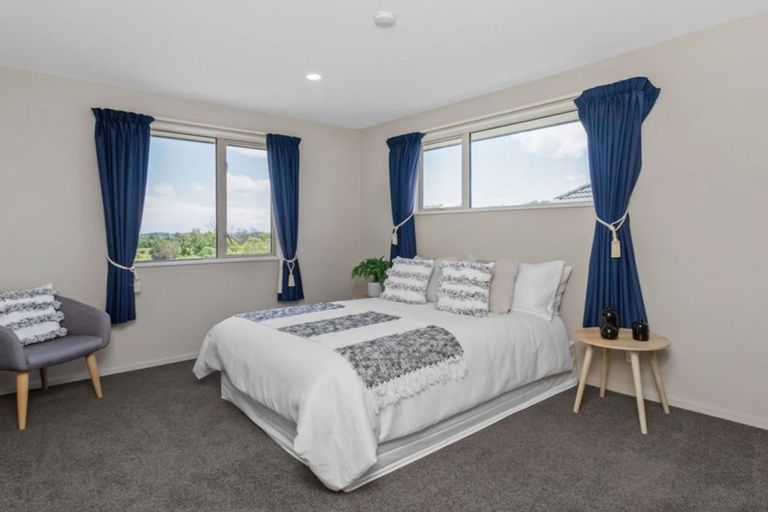 Photo of property in 56 Blue Gum Place, New Brighton, Christchurch, 8083