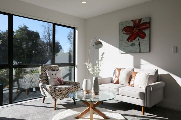 Photo of property in 25 Tannaghmore Drive, Flat Bush, Auckland, 2019