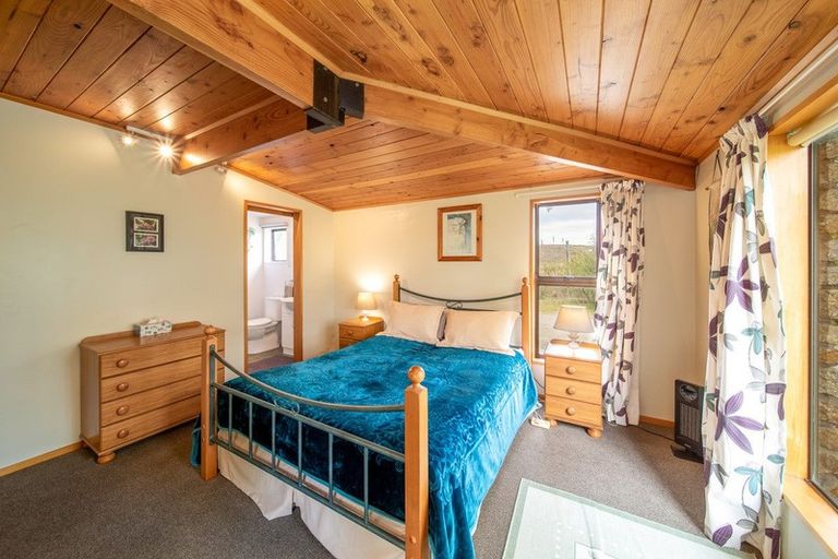 Photo of property in 70 Ferris Road, Springvale, Alexandra, 9393