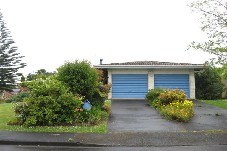 Photo of property in 167 Chichester Drive, Rosehill, Papakura, 2113