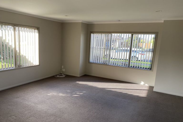 Photo of property in 57 Farringdon Avenue, Rototuna North, Hamilton, 3210