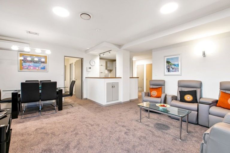 Photo of property in Anchorage Apartments, 301/36 Victoria Road, Mount Maunganui, 3116