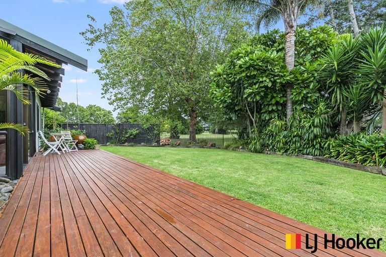 Photo of property in 27 Carnoustie Drive, Wattle Downs, Auckland, 2103