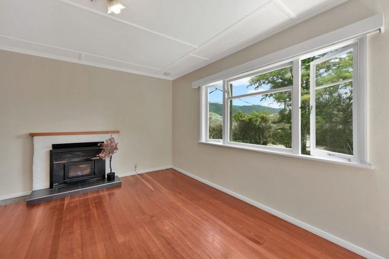 Photo of property in 11 Lemari Avenue, Stoke, Nelson, 7011