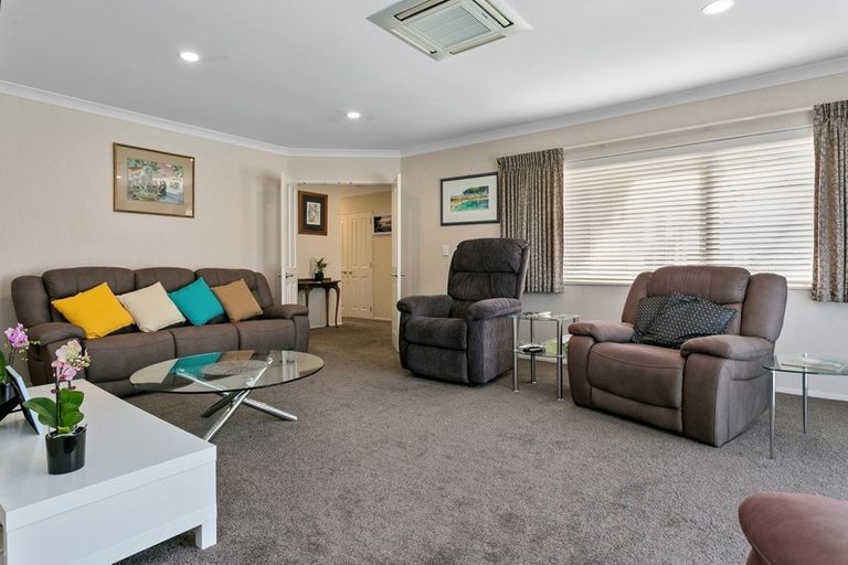 Photo of property in 6 Brancaster Place, Cambridge, 3434