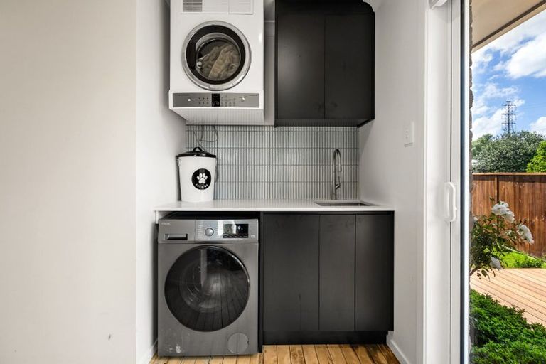 Photo of property in 9 Nevada Road, Silverdale, Hamilton, 3216