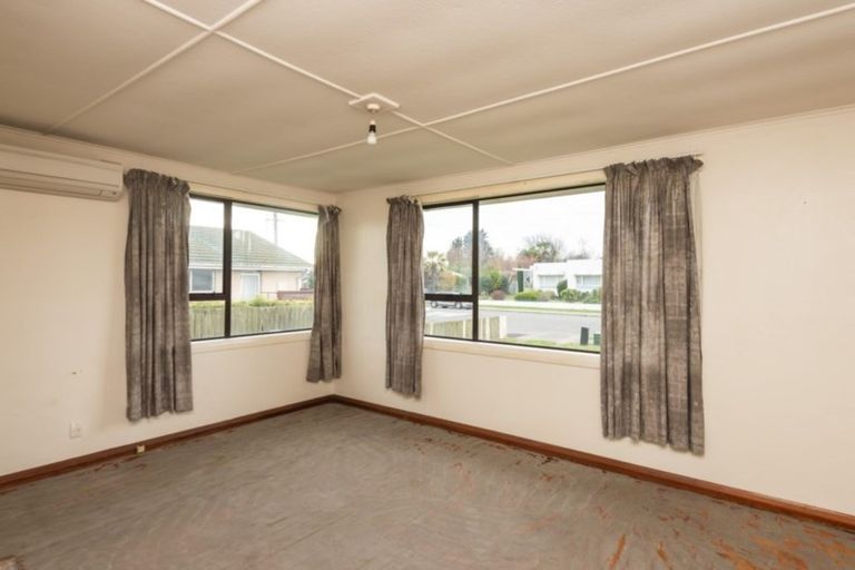 Photo of property in 32 Garvins Road, Hornby, Christchurch, 8042